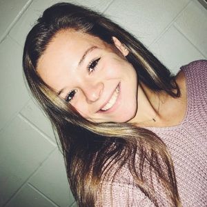 Meet your Posher, Mallory